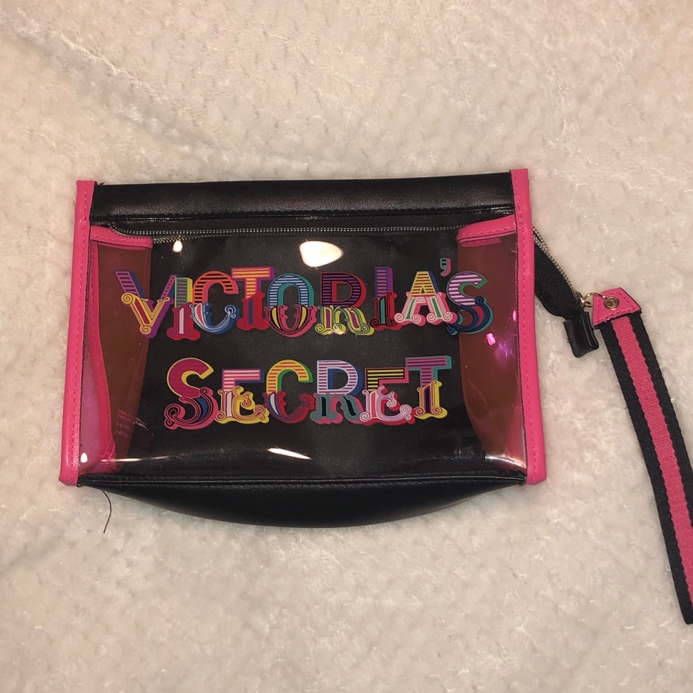 VS MAKEUP BAG✨